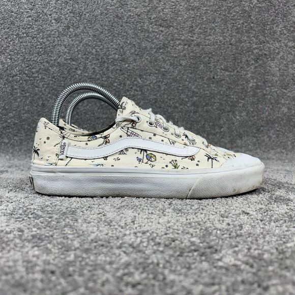 VANS Shoes - Vans Old Skool Style 36 UltraCush Women’s Sz 8.5 White Beach Surfing Skate Shoes